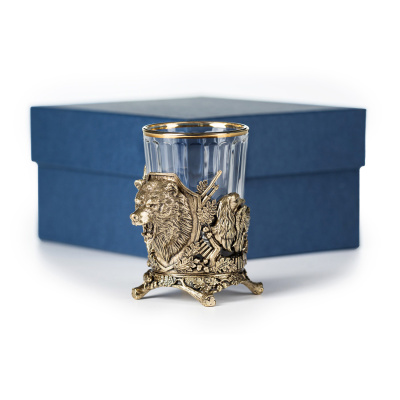 СТОПКА "ОХОТА-МЕДВЕДЬ" ТРОФЕЙНАЯ ЛАТУННАЯ