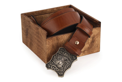 КОЖАНЫЙ РЕМЕНЬ "ЛЕВ" РЫЖИЙ