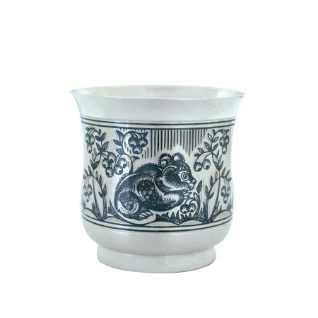 ДЕТСКИЙ СЕРЕБРЯНЫЙ СТАКАН "МИШУТКА" АРТ. 40430014А05 – СЕВЕРНАЯ ЧЕРНЬ