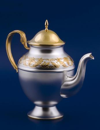 СЕРЕБРЯНЫЙ ЧАЙНИК "№7" С ПОЗОЛОТОЙ – МСТЁРСКИЙ ЮВЕЛИР