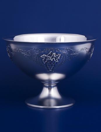 СЕРЕБРЯНАЯ ВАЗА ДЛЯ КОНФЕТ "ВИНОГРАДНАЯ ЛОЗА" – МСТЁРСКИЙ ЮВЕЛИР