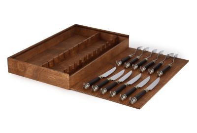 СТЕЙКОВЫЙ НАБОР "ОХОТА" (ЛОСЬ) НА 6 ПЕРСОН