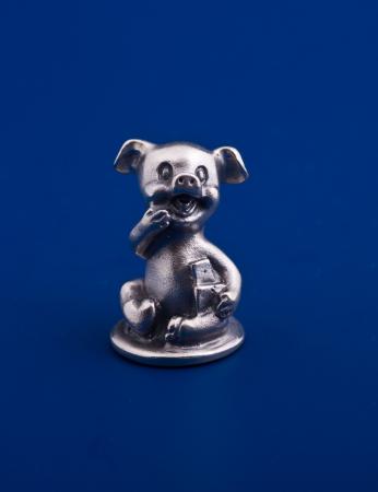 СЕРЕБРЯНАЯ ФИГУРКА "ХРЮШКА" – МСТЁРСКИЙ ЮВЕЛИР