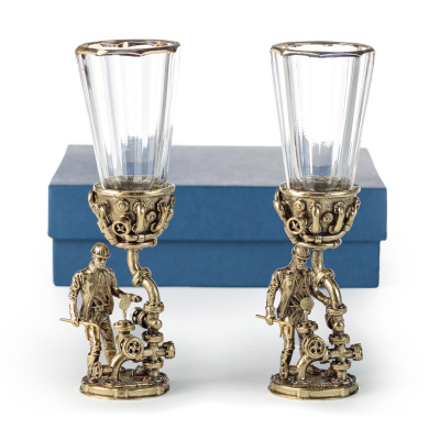 ЛАФИТНИК ДЛЯ ВОДКИ "НЕФТЯНИКИ" ЛАТУННЫЙ 2 ШТ