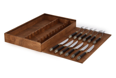 СТЕЙКОВЫЙ НАБОР "ОХОТА" (ВОЛК, МЕДВЕДЬ) НА 6 ПЕРСОН