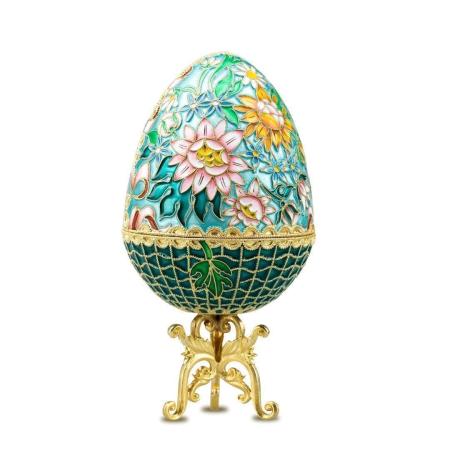 СЕРЕБРЯНАЯ ЯЙЦО-ШКАТУЛКА "ЦВЕТЫ" – РУССКИЕ САМОЦВЕТЫ