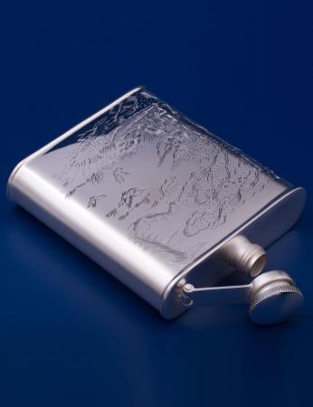 СЕРЕБРЯНАЯ ФЛЯЖКА "№9" – МСТЁРСКИЙ ЮВЕЛИР