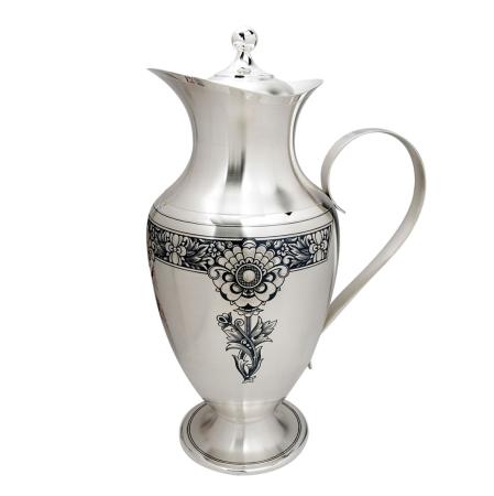 СЕРЕБРЯНЫЙ КУВШИН ДЛЯ ВОДЫ "ПИОН" (1,5 ЛИТРА) АРТ. 40350014А05 – СЕВЕРНАЯ ЧЕРНЬ