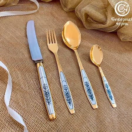 Серебряные столовые приборы купить в Москве СЕРЕБРЯНЫЙ СТОЛОВЫЙ НАБОР "АСТРА" ПОЗОЛОЧЕННЫЙ (48 ПРЕДМЕТОВ) - СЕВЕРНАЯ ЧЕРНЬ