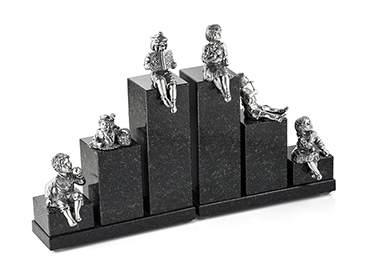 КНИЖНЫЕ УПОРЫ "ЗАТЕЙНИКИ" – АЛЬТМАСТЕР