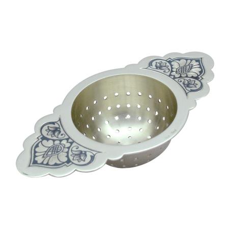 СЕРЕБРЯНОЕ СИТЕЧКО ДЛЯ ЗАВАРКИ С ЧЕРНЕНИЕМ  "40320010А05" – СЕВЕРНАЯ ЧЕРНЬ