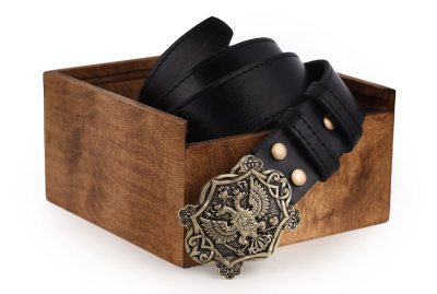 КОЖАНЫЙ РЕМЕНЬ "ГЕРБ" ЧЕРНЫЙ