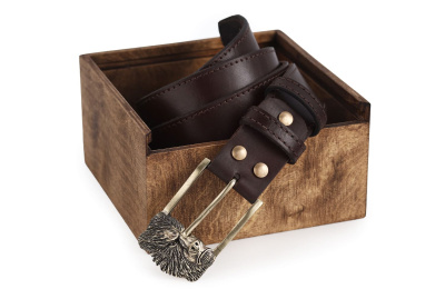 КОЖАНЫЙ РЕМЕНЬ "МЕДВЕДЬ" КОРИЧНЕВЫЙ