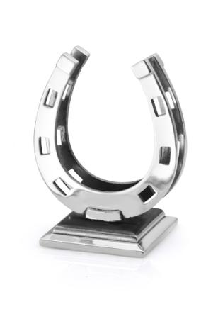 СЕРЕБРЯНАЯ ПОДСТАВКА ДЛЯ ВИЗИТОК "ПОДКОВА" – АЛЬТМАСТЕР