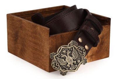 КОЖАНЫЙ РЕМЕНЬ "ГЕРБ" КОРИЧНЕВЫЙ