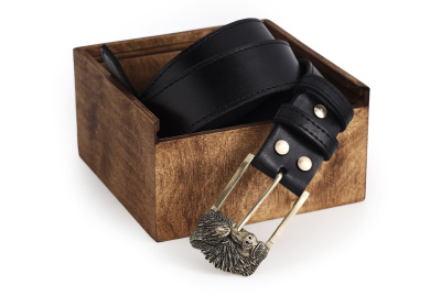 КОЖАНЫЙ РЕМЕНЬ "МЕДВЕДЬ" ЧЕРНЫЙ