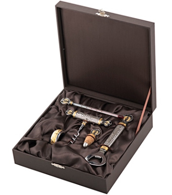 СЕРЕБРЯНЫЙ ВИННЫЙ НАБОР "РУСЬ БЫЛИННАЯ" С ПОЗОЛОТОЙ (5 ПРЕДМЕТОВ) – АЛЬТМАСТЕР