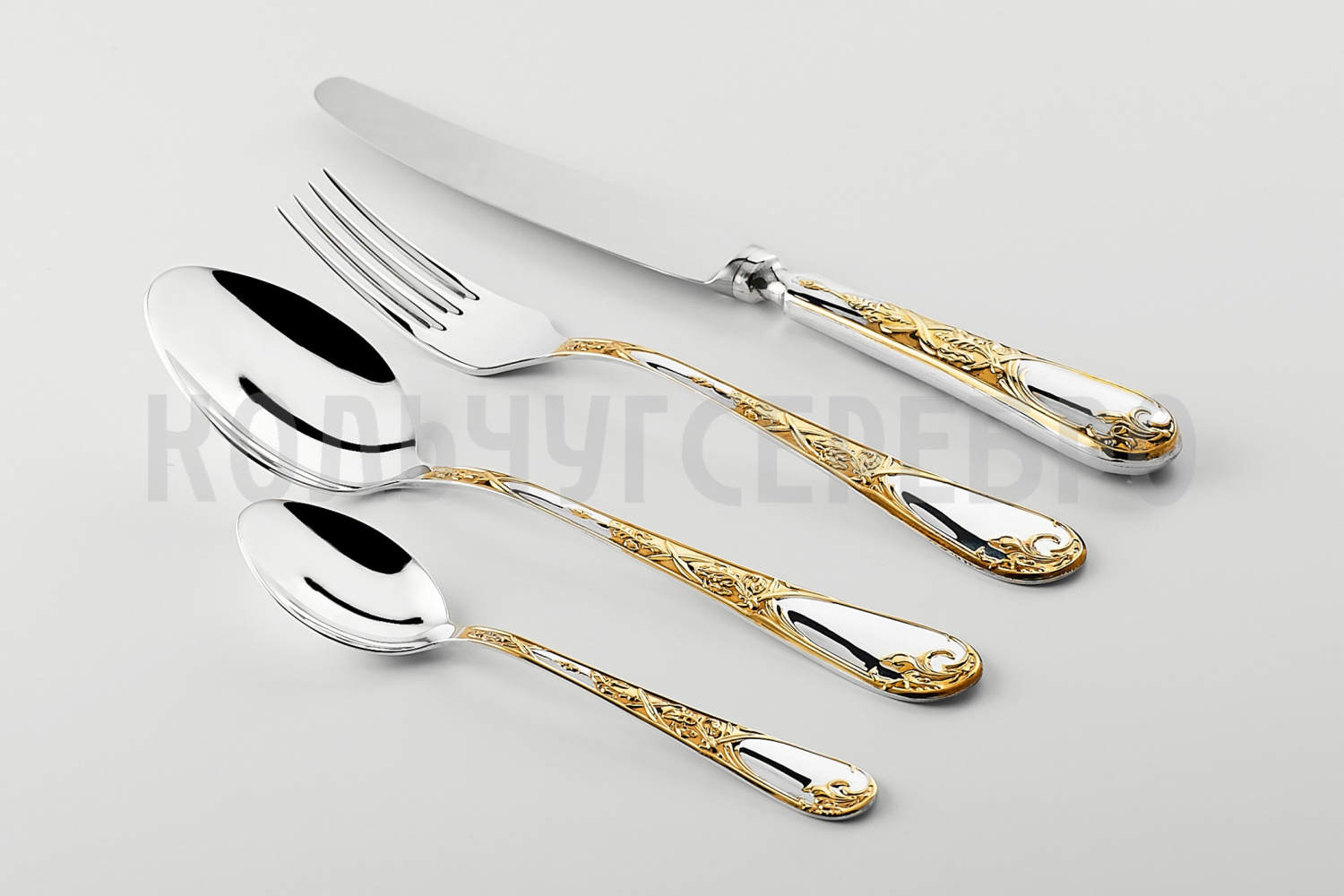 СЕРЕБРЯНЫЙ СТОЛОВЫЙ НАБОР "ИРИСЫ" С ПОЗОЛОТОЙ М-22 (24 ПРЕДМЕТА) – ПАВЛОВСКИЙ ЗАВОД