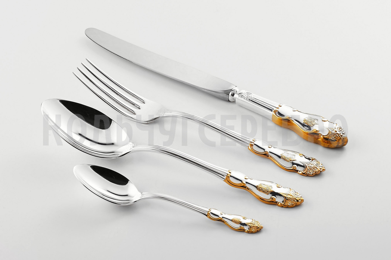 СТОЛОВЫЙ НАБОР ИЗ МЕЛЬХИОРА "ГЕРБ" С ПОЗОЛОТОЙ (4 ПРЕДМЕТА) ФУТЛЯР 4 ПРЕДМЕТА "КМ"