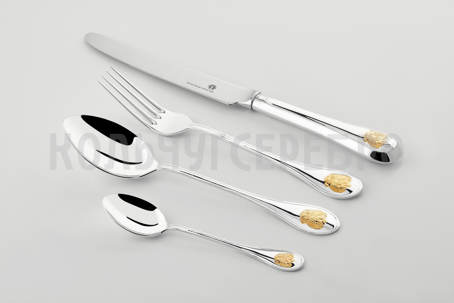 СЕРЕБРЯНЫЙ СТОЛОВЫЙ НАБОР "ОТЕЧЕСТВО" С ПОЗОЛОТОЙ (48 ПРЕДМЕТОВ) – КРАСНАЯ ПРЕСНЯ