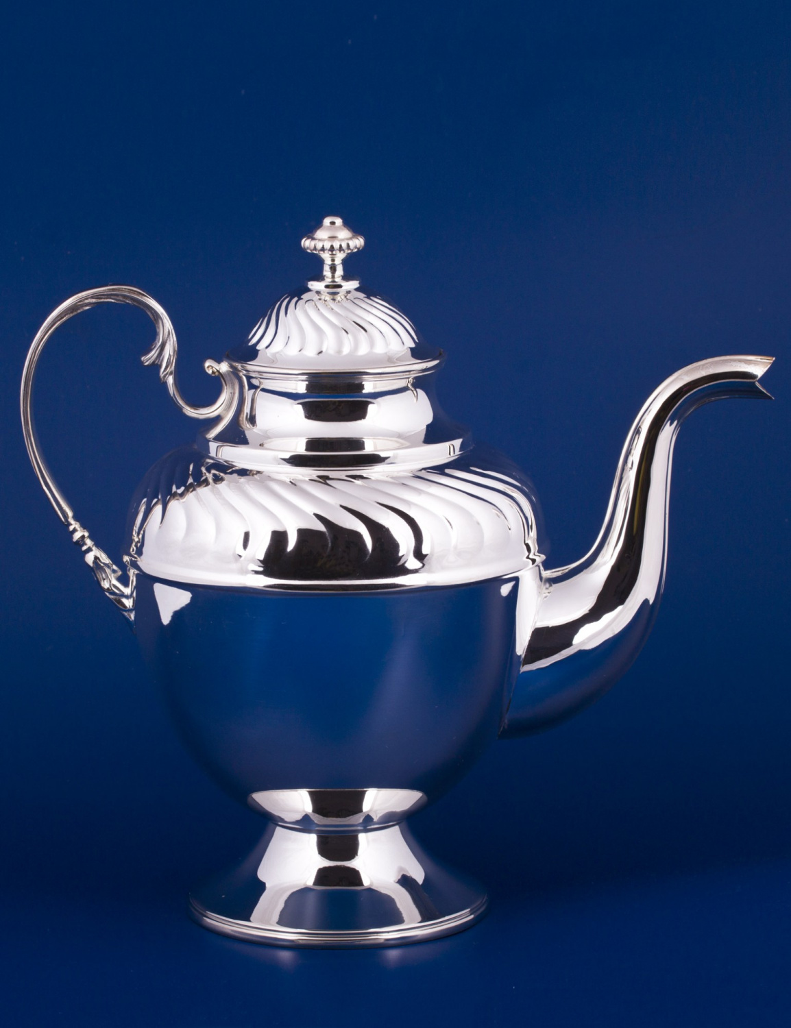 СЕРЕБРЯНЫЙ ЧАЙНИК "№16" – МСТЁРСКИЙ ЮВЕЛИР