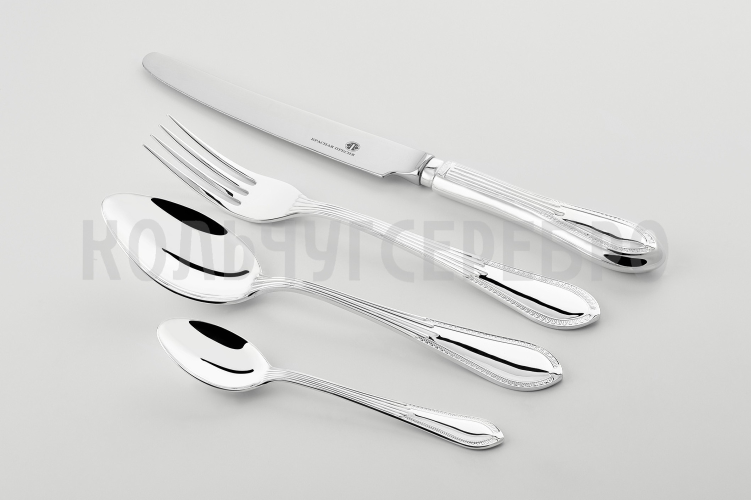 СЕРЕБРЯНЫЙ СТОЛОВЫЙ НАБОР "АМПИР" (48 ПРЕДМЕТОВ) – КРАСНАЯ ПРЕСНЯ