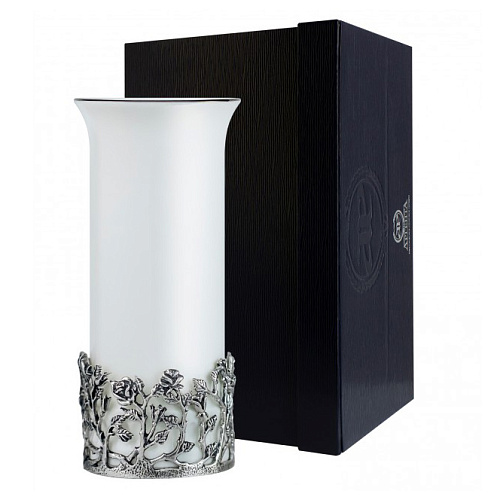 Вазы для цветов